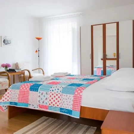 Apartmán Mengula - Two Bedroom With Terrace And Sea View